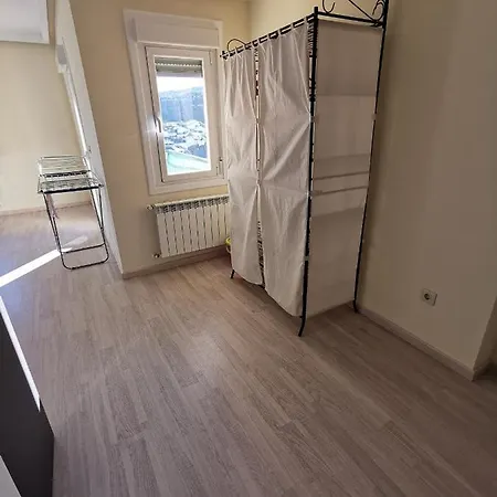 Apartamento Soleado Con Vistas Al Castillo * Viana do Bolo