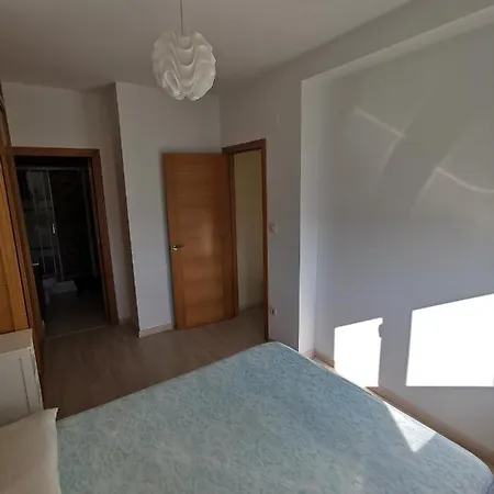 Apartamento Soleado Con Vistas Al Castillo Viana do Bolo